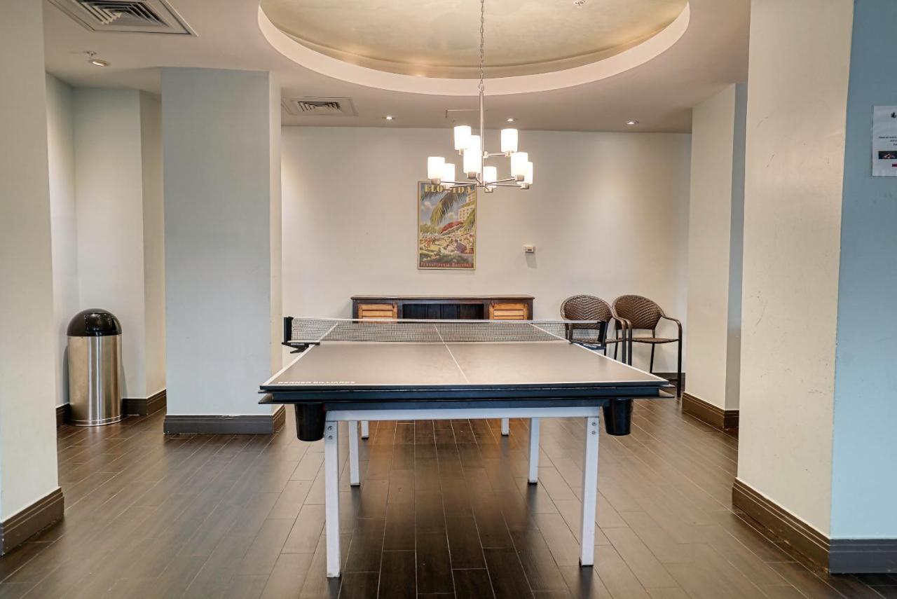 Hollywood Condo Εξωτερικό φωτογραφία