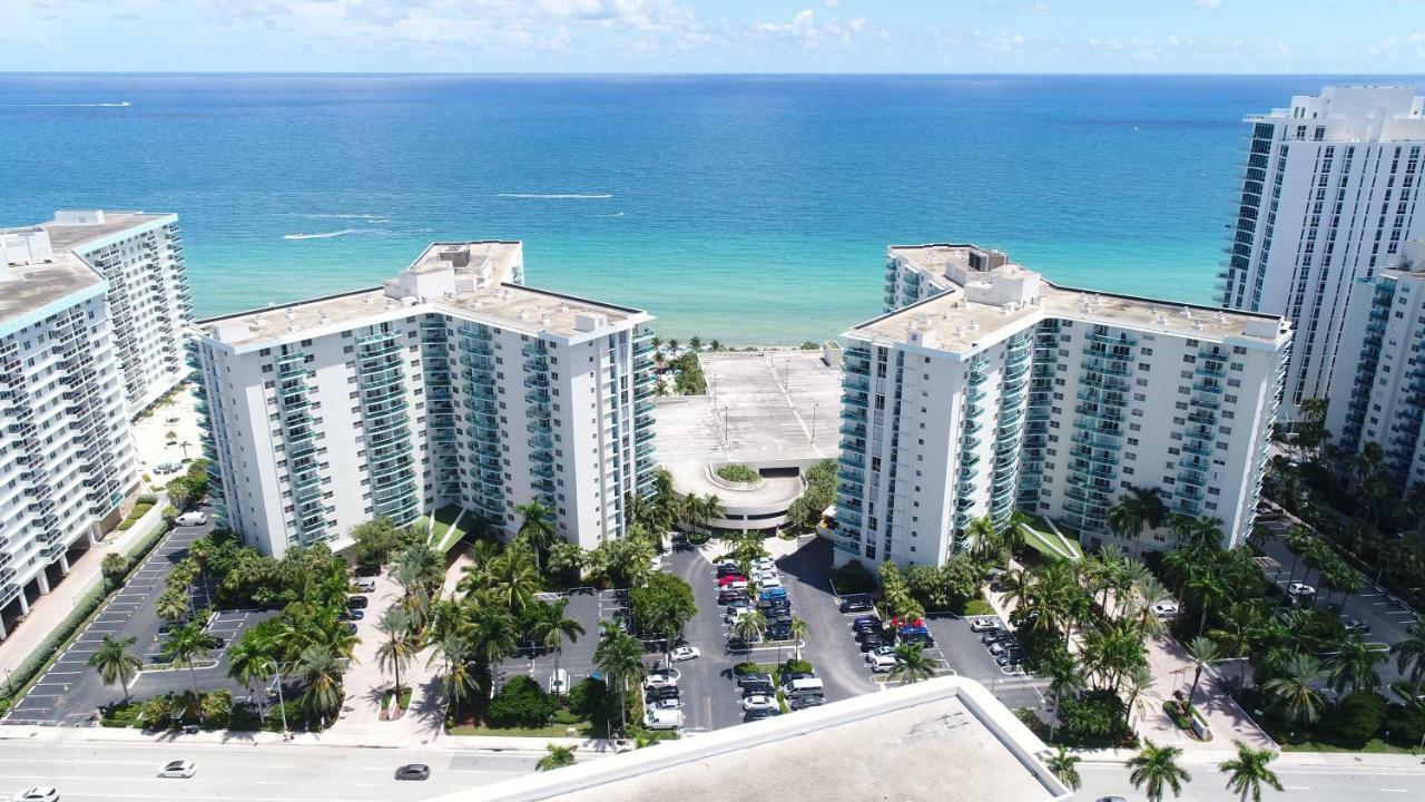 Hollywood Condo Εξωτερικό φωτογραφία